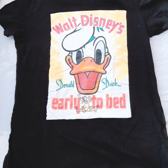 Disney Donal duck t-shirt size medium - Picture 2 of 3
